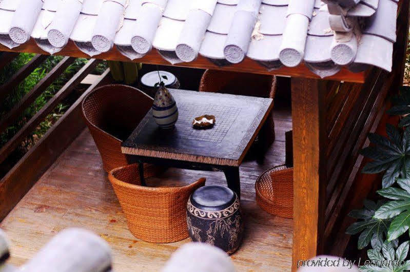 Blossom Hill Inn - Neverland Lijiang  Restoran foto