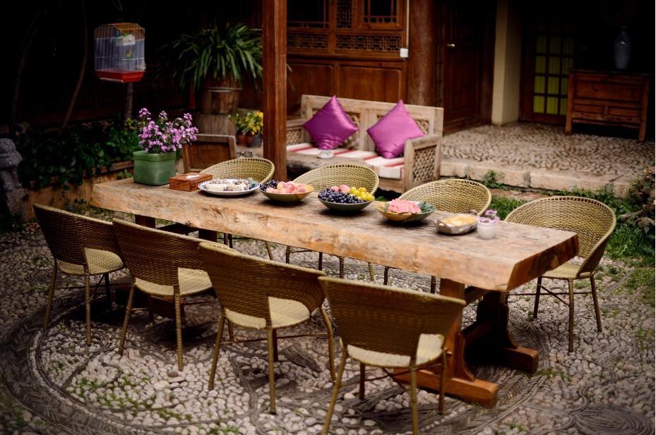 Blossom Hill Inn - Neverland Lijiang  Bagian luar foto