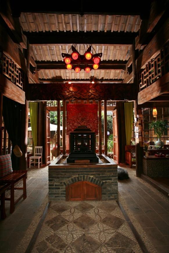 Blossom Hill Inn - Neverland Lijiang  Bagian luar foto